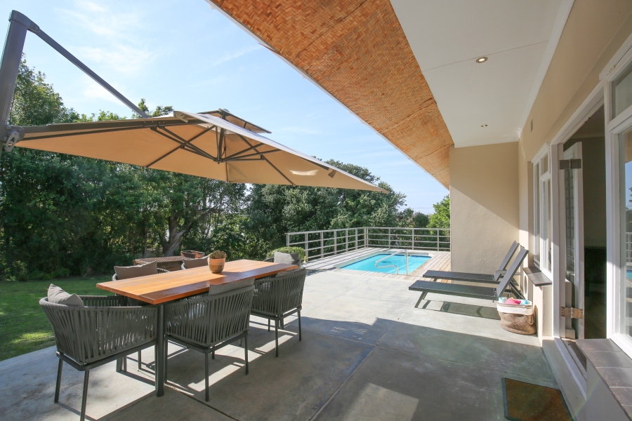 3 Bedroom Property for Sale in Upper Robberg Western Cape